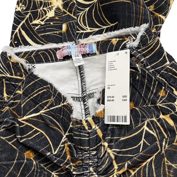 Urban Outfitters Spider Web Print Ruched V-Front Pant 24 - Picture 10 of 14